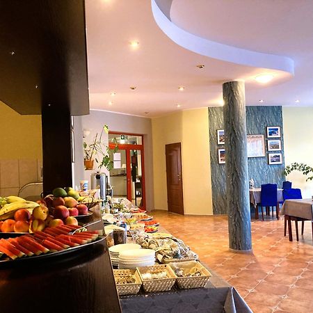 Hotel Ava Gliwice Exterior foto