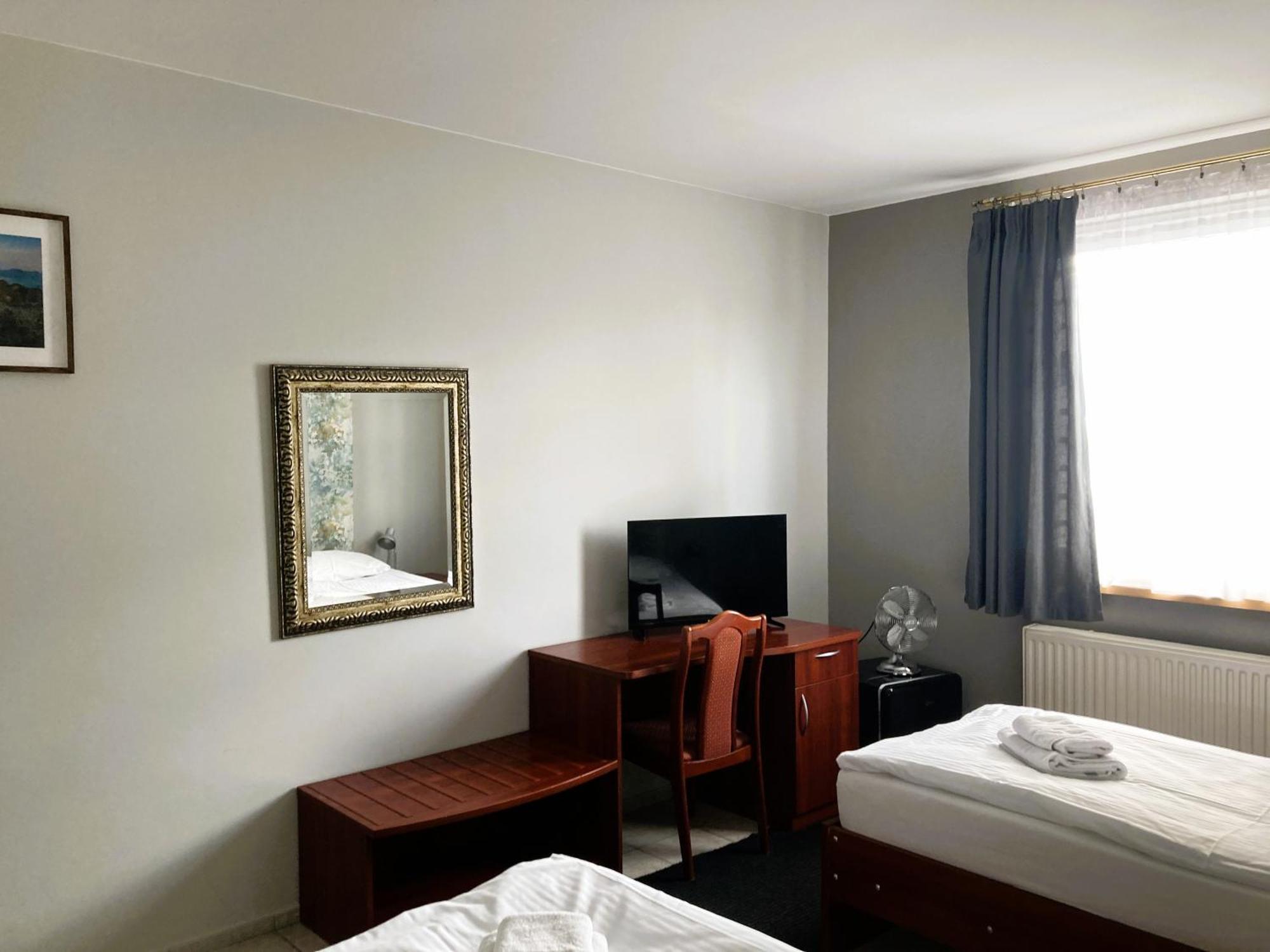 Hotel Ava Gliwice Exterior foto