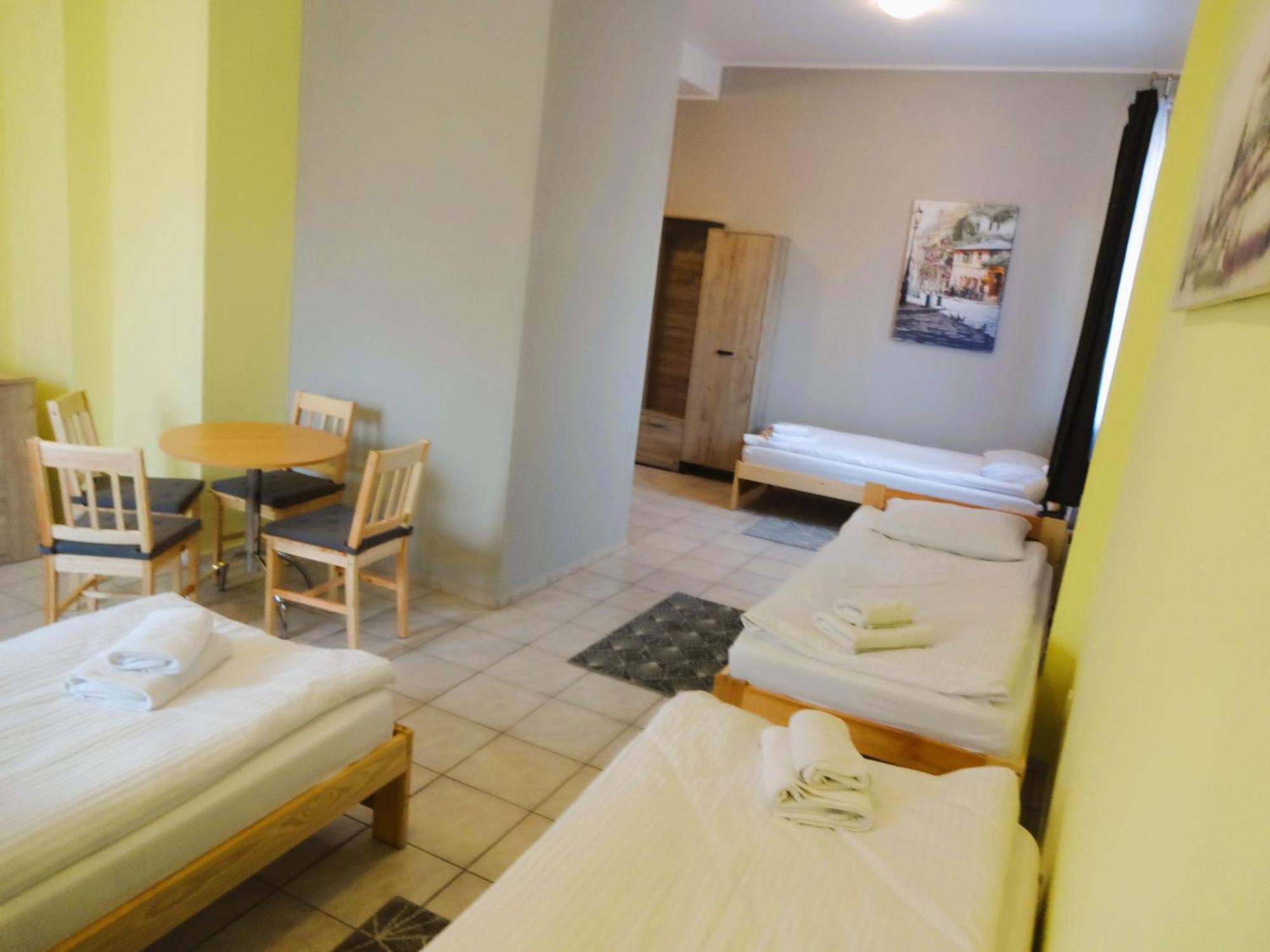 Hotel Ava Gliwice Zimmer foto