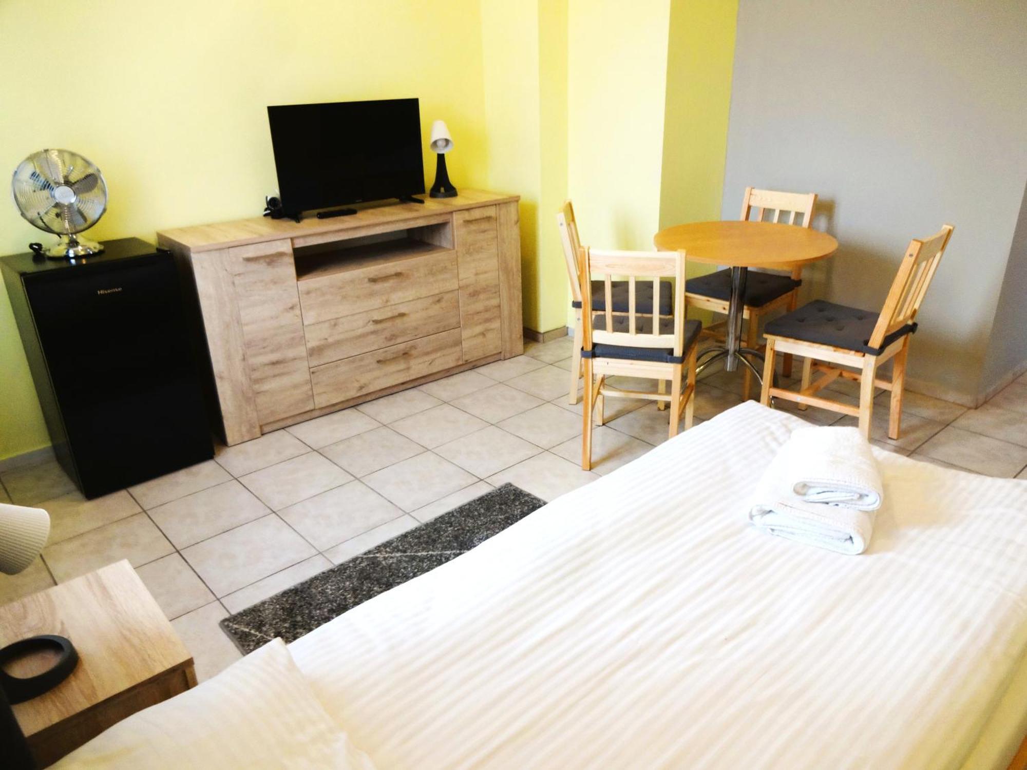 Hotel Ava Gliwice Zimmer foto